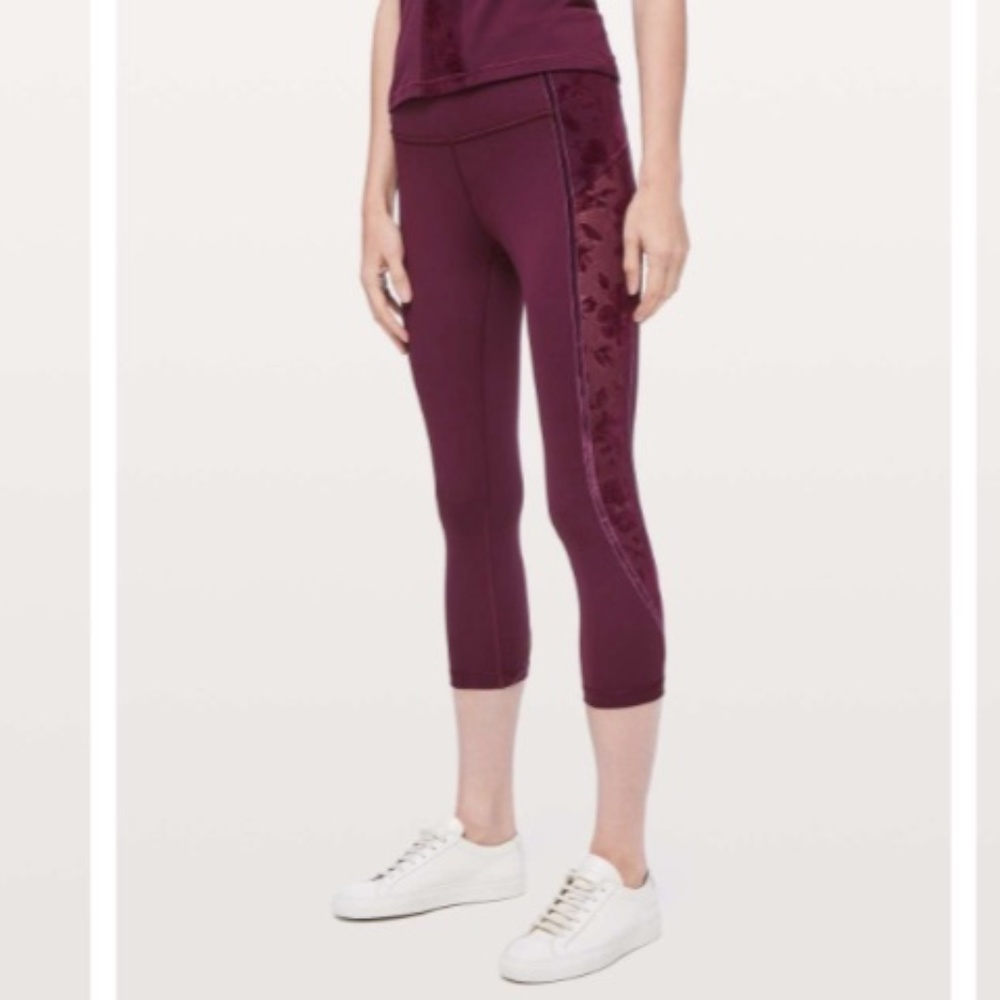 Lululemon High-Rise Flocked Crop Leggings